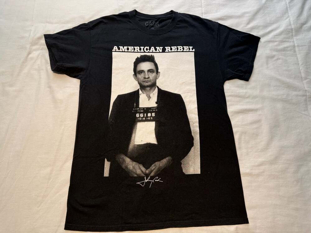 Johnny Cash American Rebel Mugshot Graphic T-Shirt Size Medium